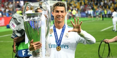 Cristiano Ronaldo - Hành Trình Trở Thành Một Huyền Thoại